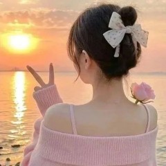 题图-“一个女人朋友圈这么发，说明她很聪明”